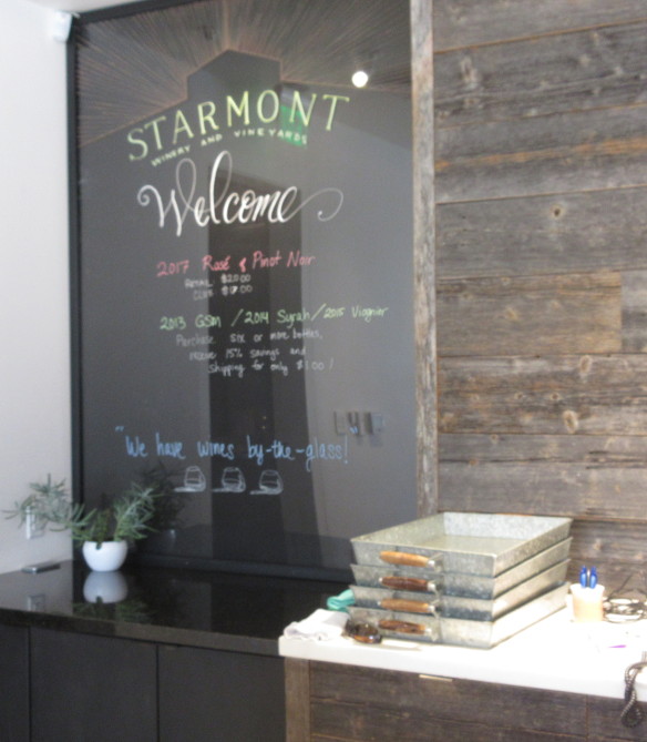 Starmont Display