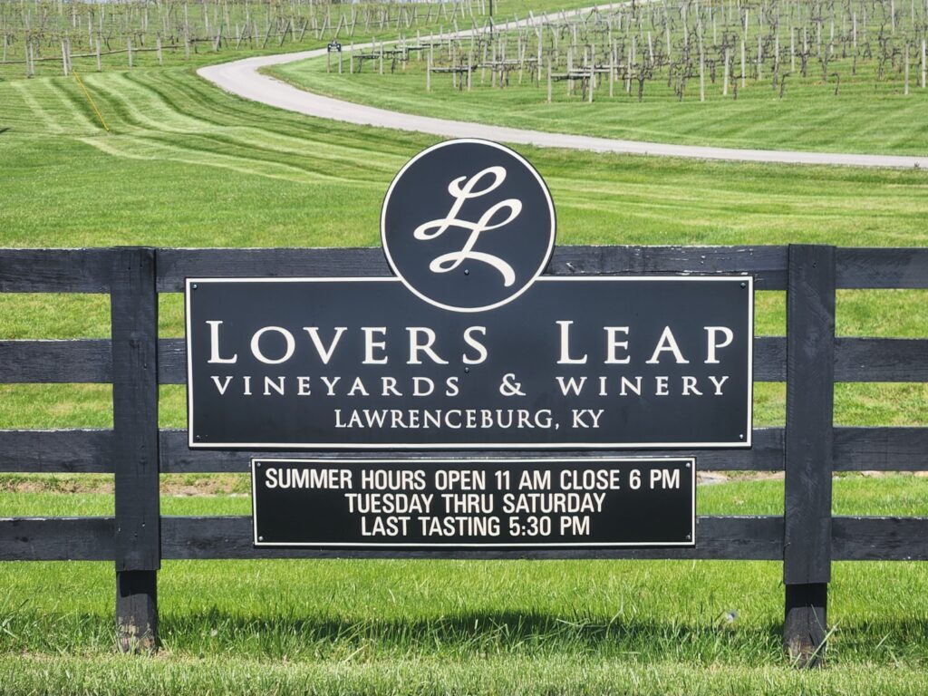 Lovers Leap Sign